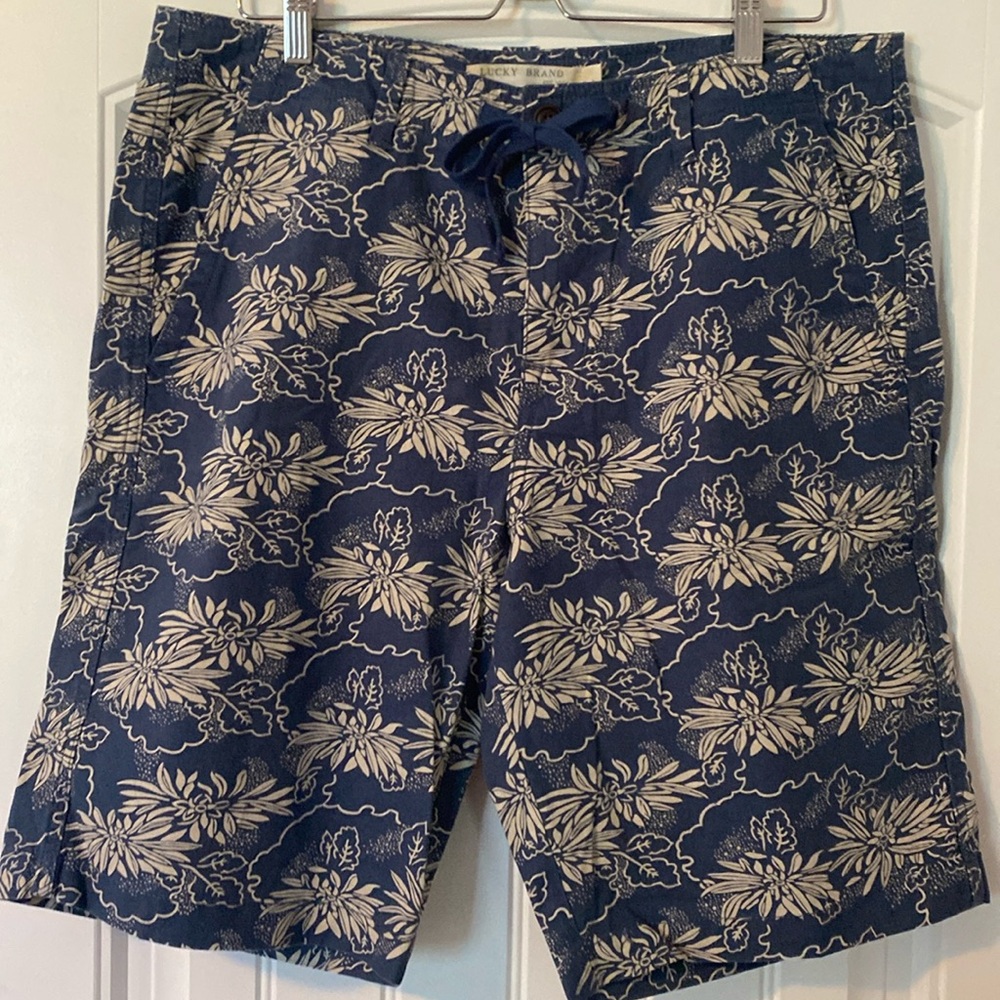 Lucky Brand Mens Shorts